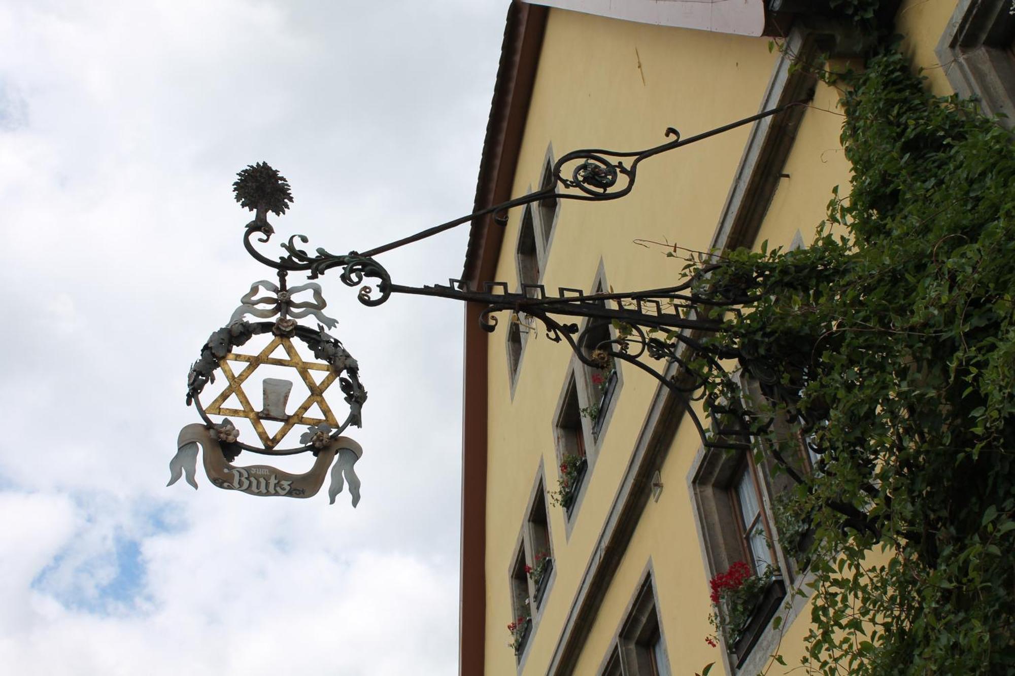 Gasthof Butz Rothenburg ob der Tauber Buitenkant foto